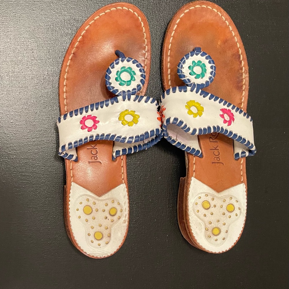Jack Rogers White Leather Floral Appliqué Sandals with Navy Whipstitch